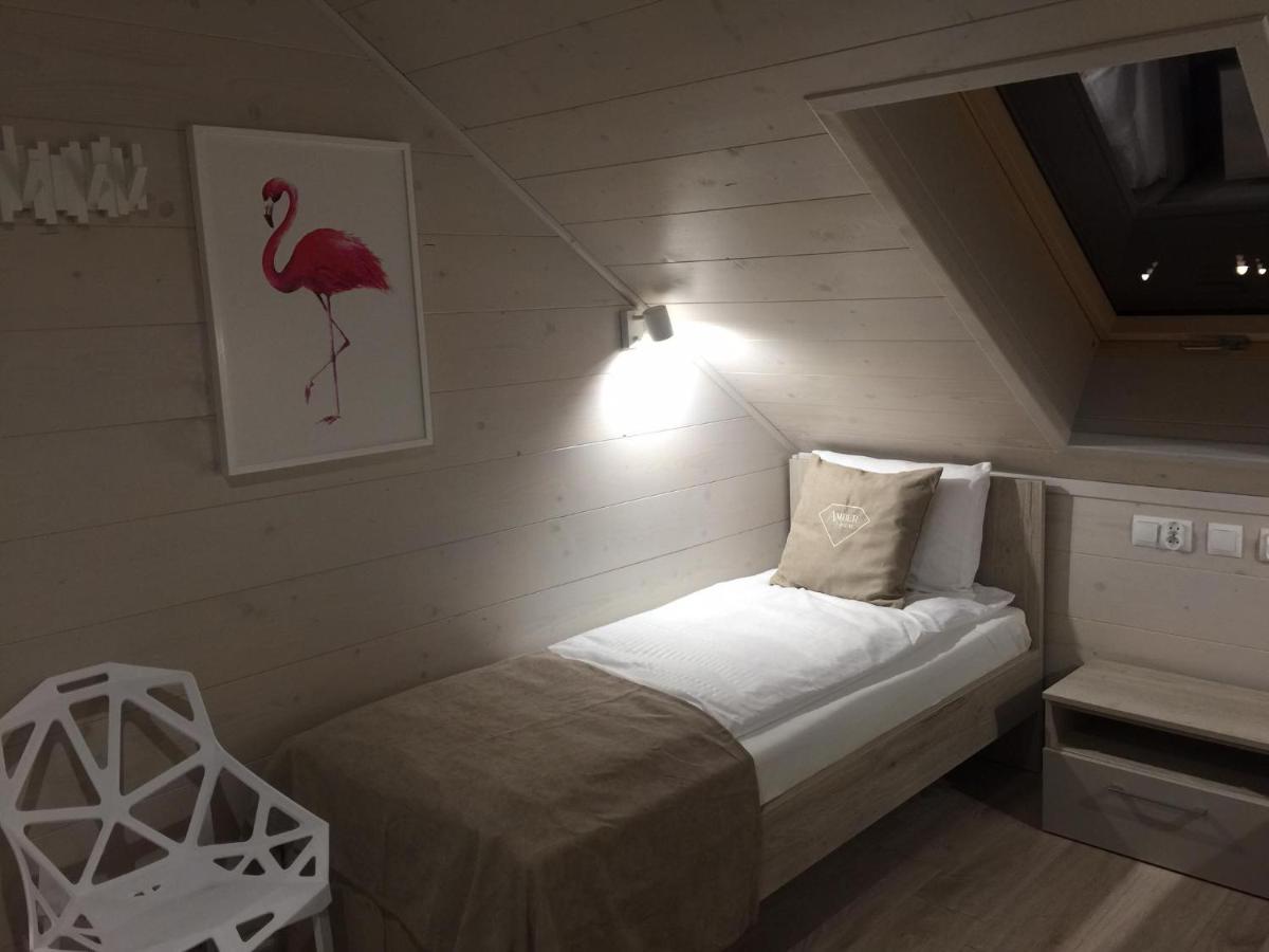 Domki Amber House Дзвижино Экстерьер фото